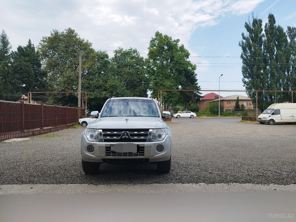 Mitsubishi Pajero