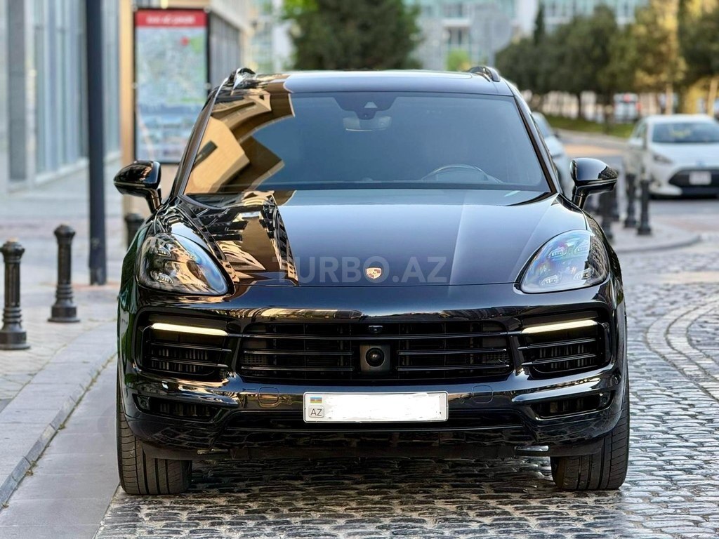 Porsche Cayenne Turbo S E-Hybrid