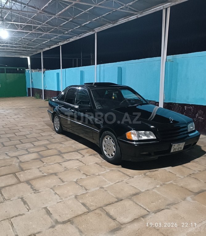 Mercedes C 280