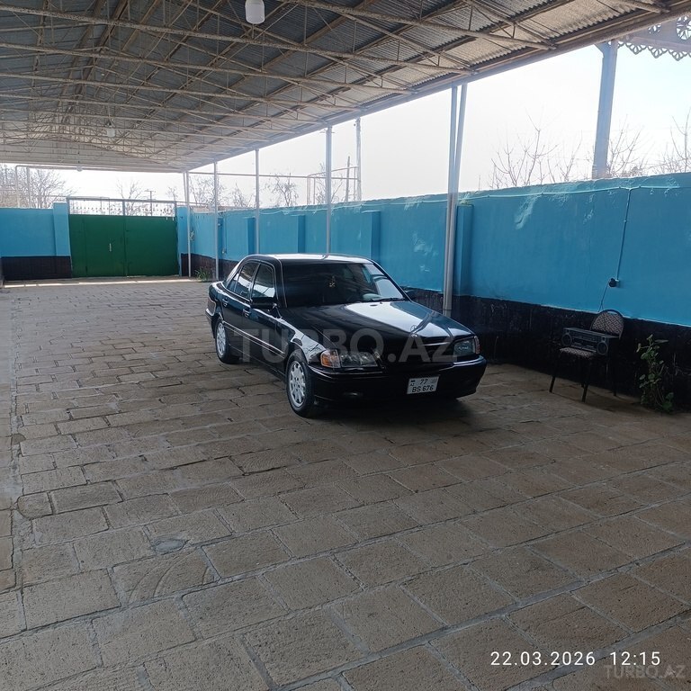 Mercedes C 280