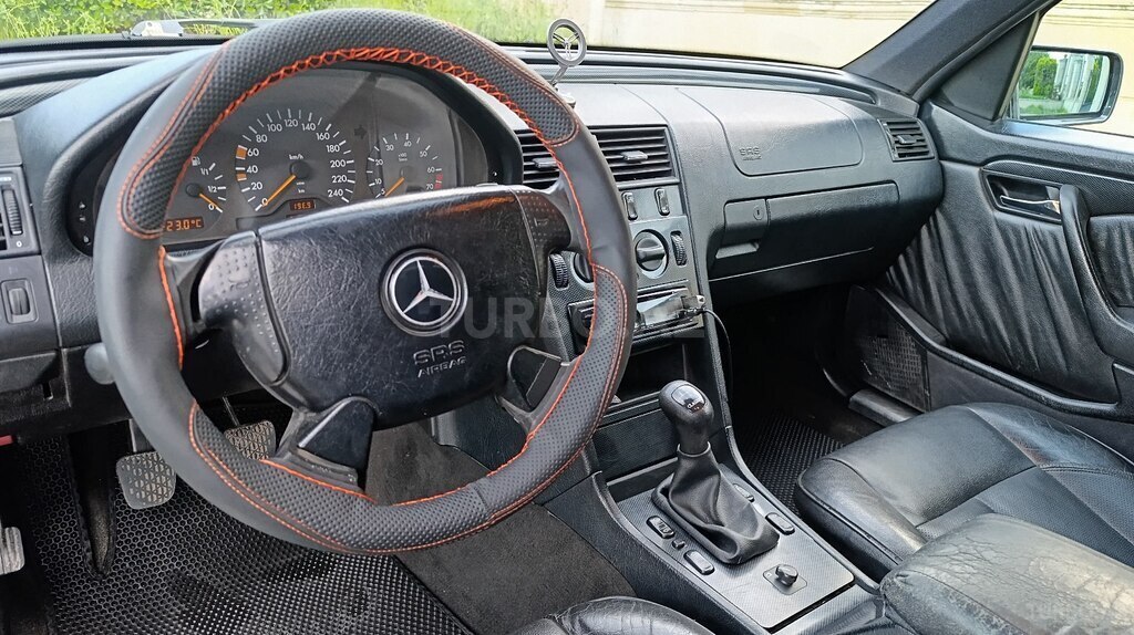 Mercedes C 180