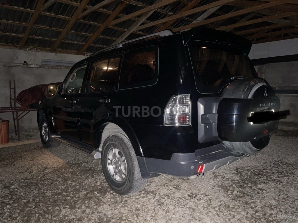 Mitsubishi Pajero