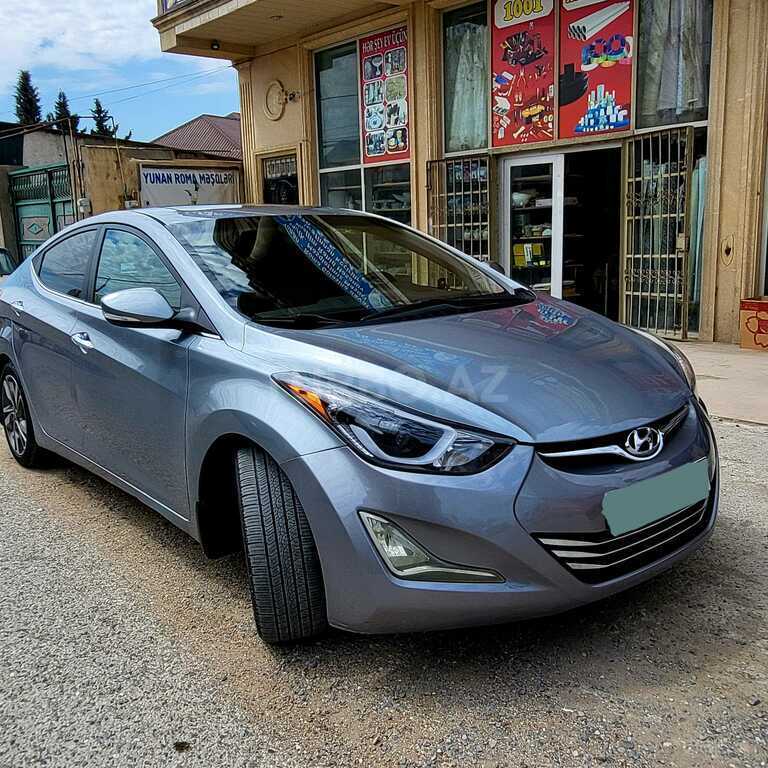 Hyundai Elantra