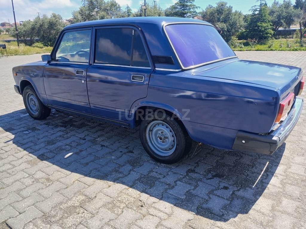 LADA (VAZ) 2107