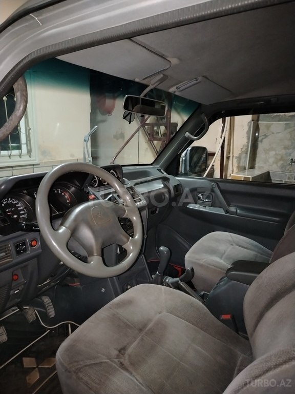 Mitsubishi Pajero