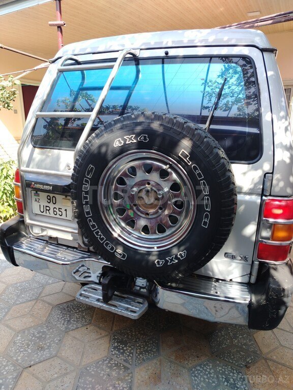 Mitsubishi Pajero