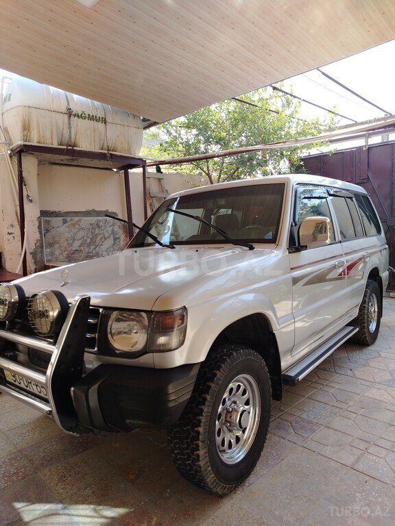 Mitsubishi Pajero