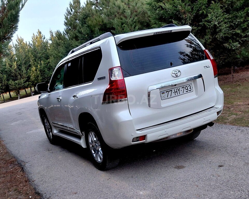 Toyota Land Cruiser Prado