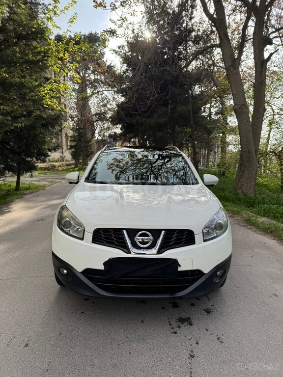 Nissan Qashqai+2