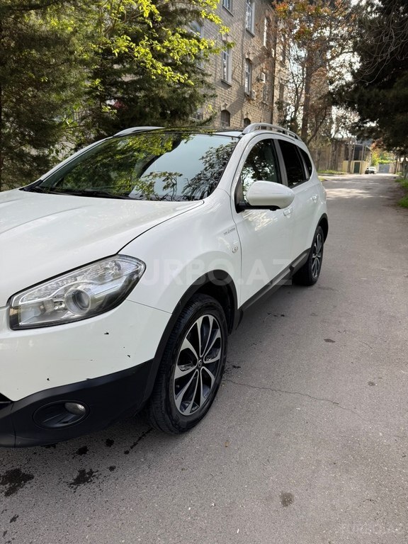 Nissan Qashqai+2