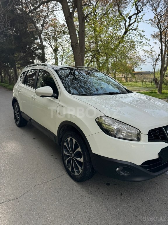 Nissan Qashqai+2