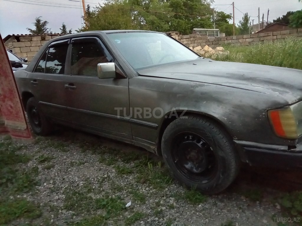 Mercedes 250 D