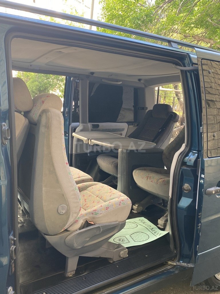 Mercedes Vito 114