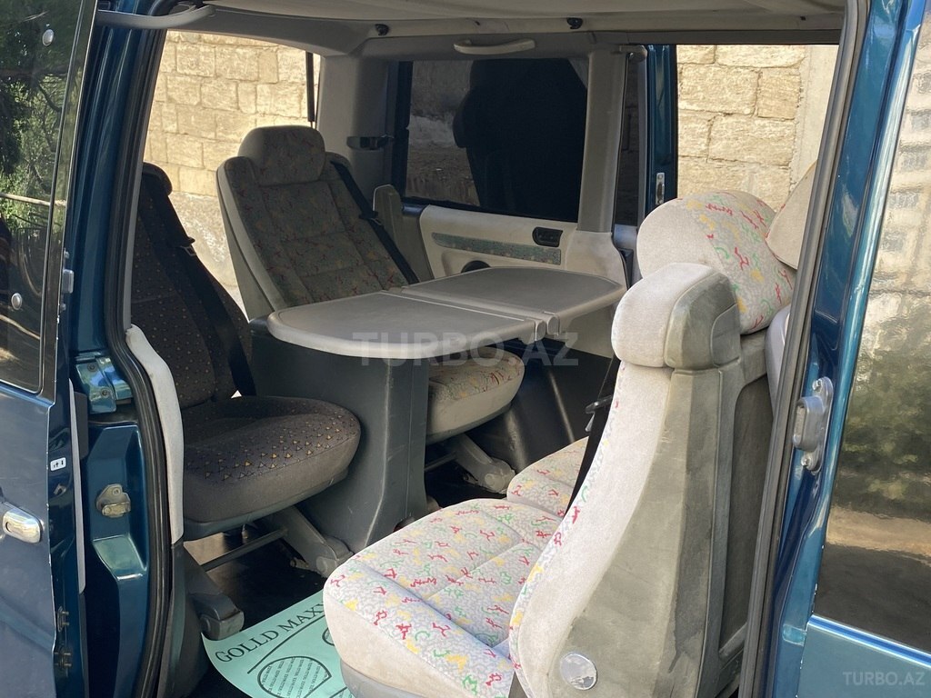Mercedes Vito 114