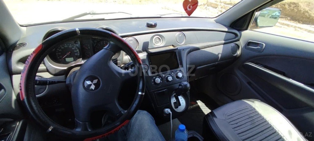 Mitsubishi Airtrek