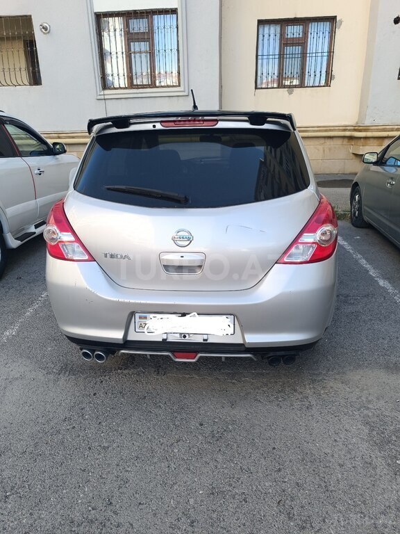 Nissan Tiida