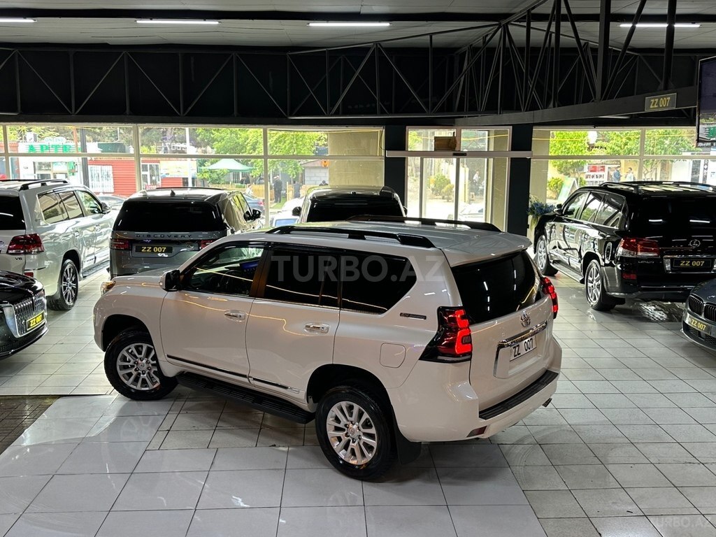Toyota Land Cruiser Prado