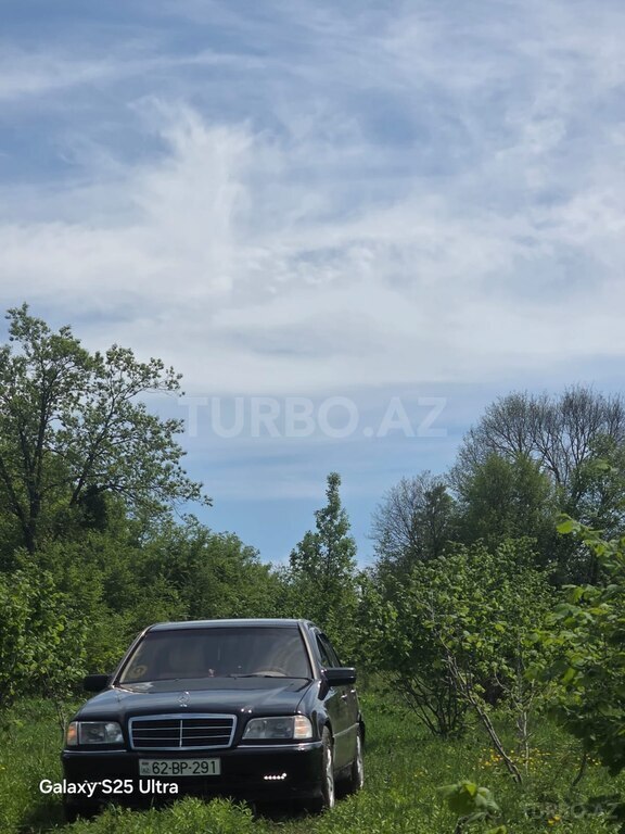 Mercedes C 230