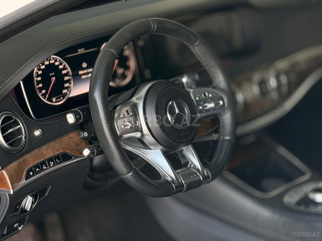 Mercedes S 500 4MATIC