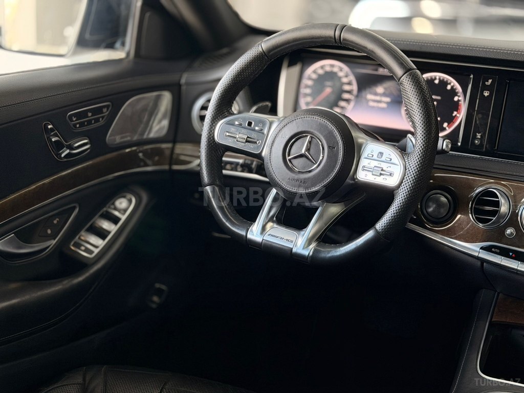 Mercedes S 500 4MATIC