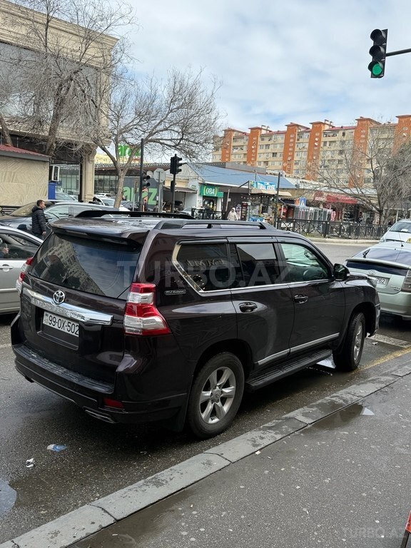 Toyota Land Cruiser Prado