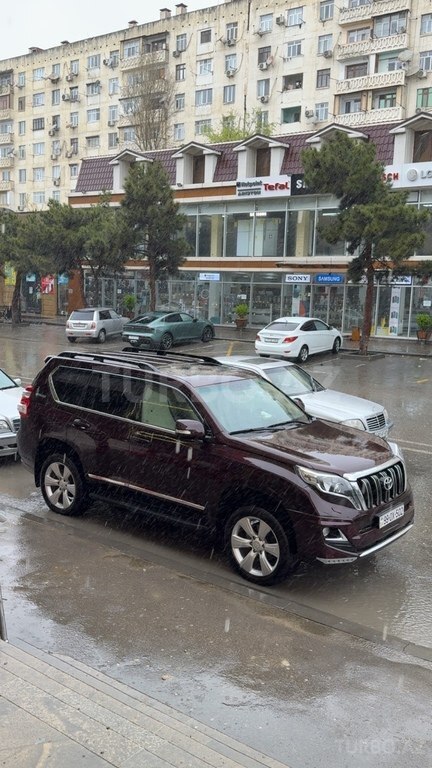 Toyota Land Cruiser Prado