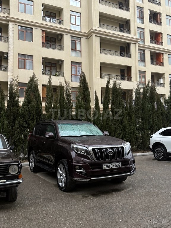 Toyota Land Cruiser Prado