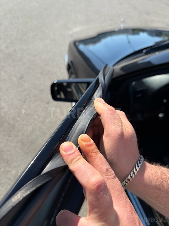 Mercedes C 230