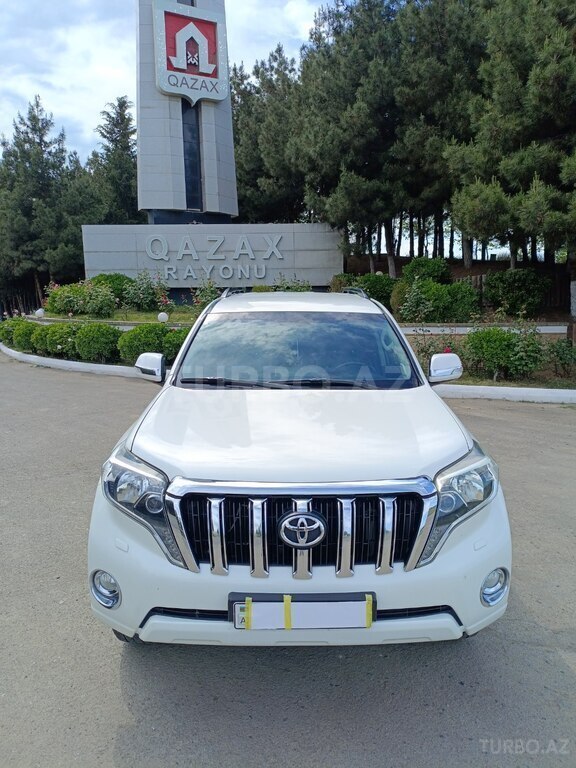 Toyota Land Cruiser Prado