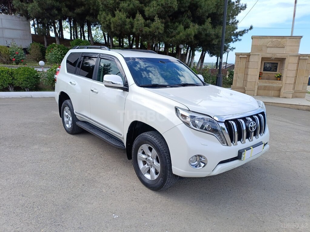 Toyota Land Cruiser Prado