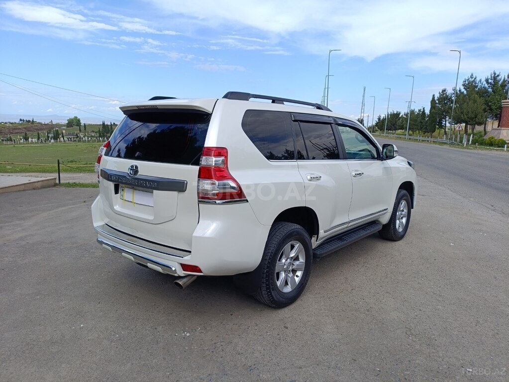 Toyota Land Cruiser Prado
