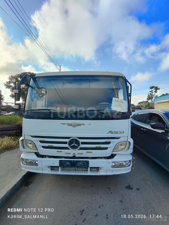 Mercedes Atego 818