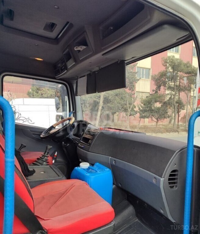 Mercedes Atego 818