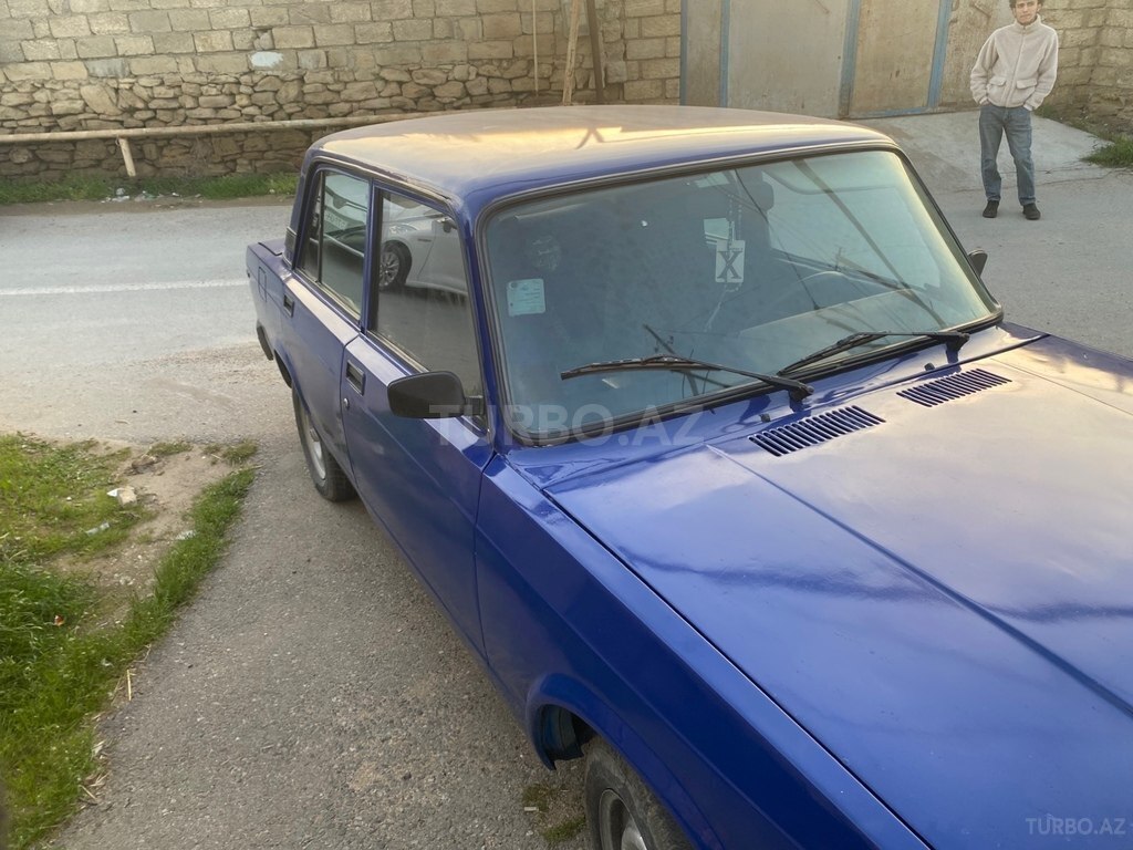 LADA (VAZ) 2107