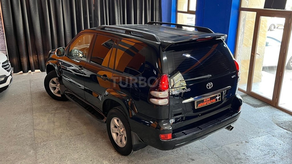 Toyota Land Cruiser Prado