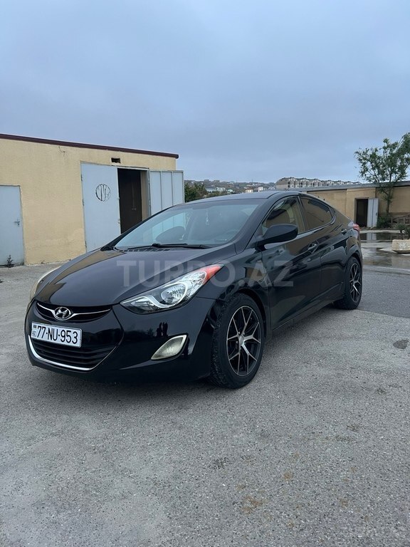 Hyundai Elantra