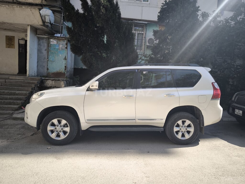 Toyota Land Cruiser Prado