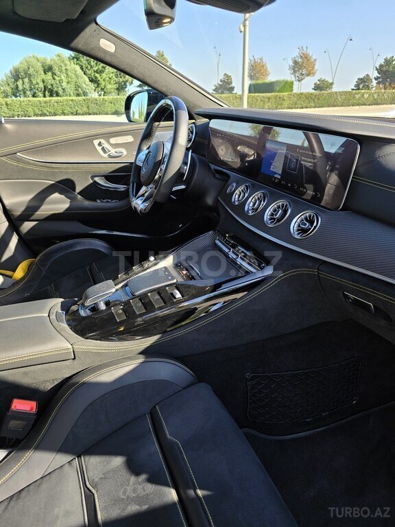 Mercedes AMG GT 63 S 4MATIC+