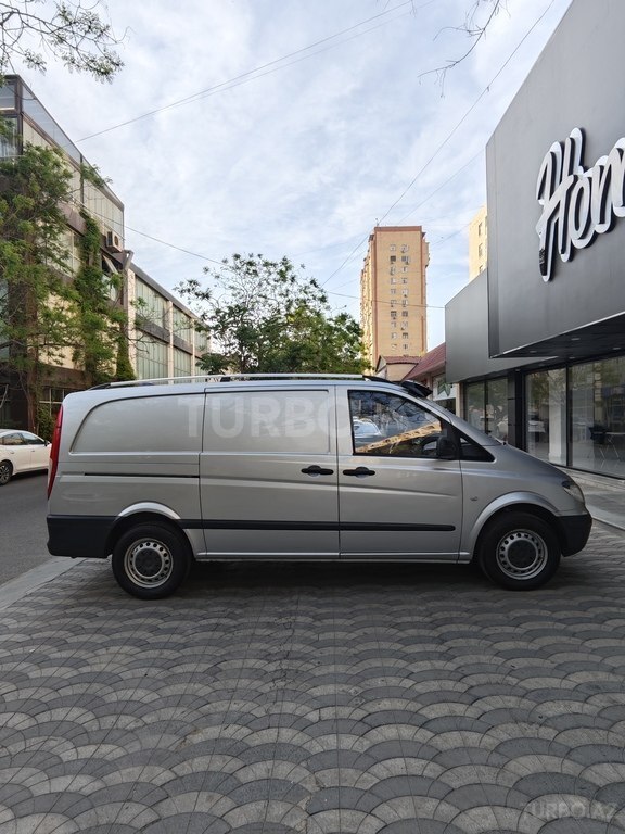 Mercedes Vito