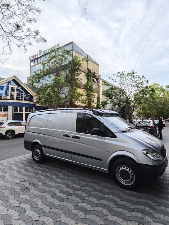 Mercedes Vito