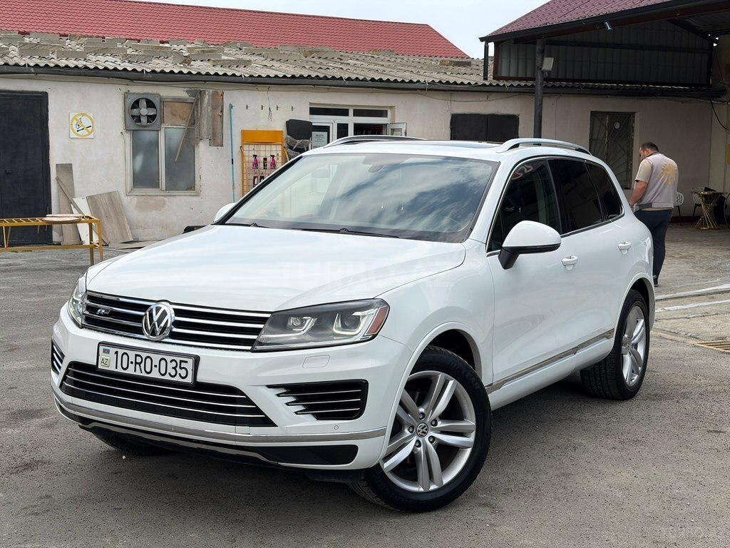 Volkswagen Touareg