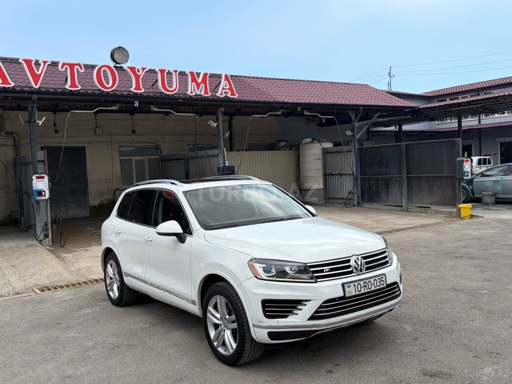 Volkswagen Touareg