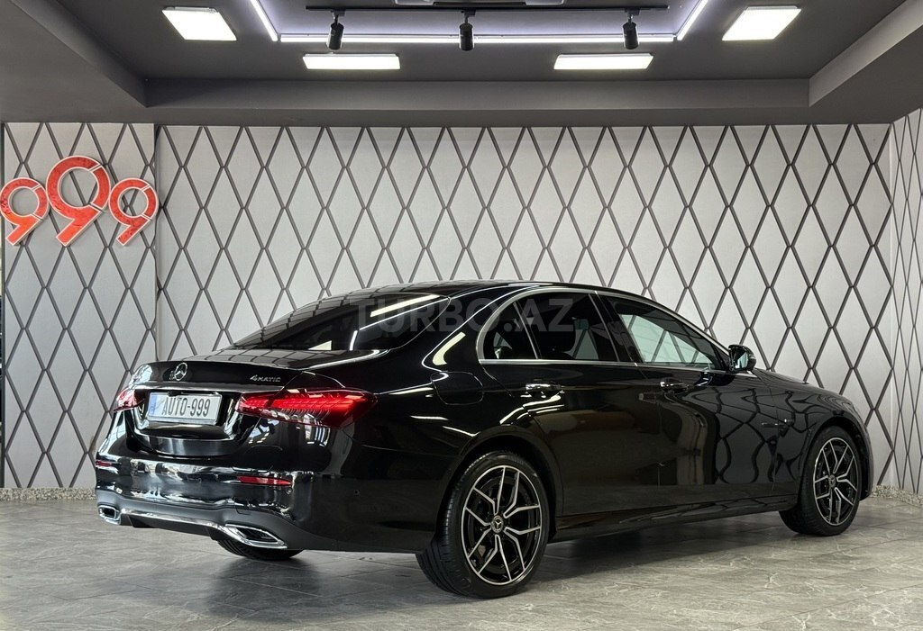 Mercedes E 300 de 4MATIC