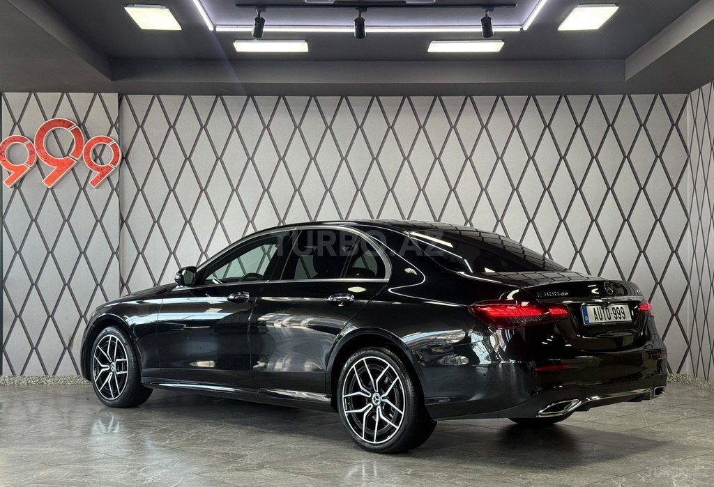 Mercedes E 300 de 4MATIC