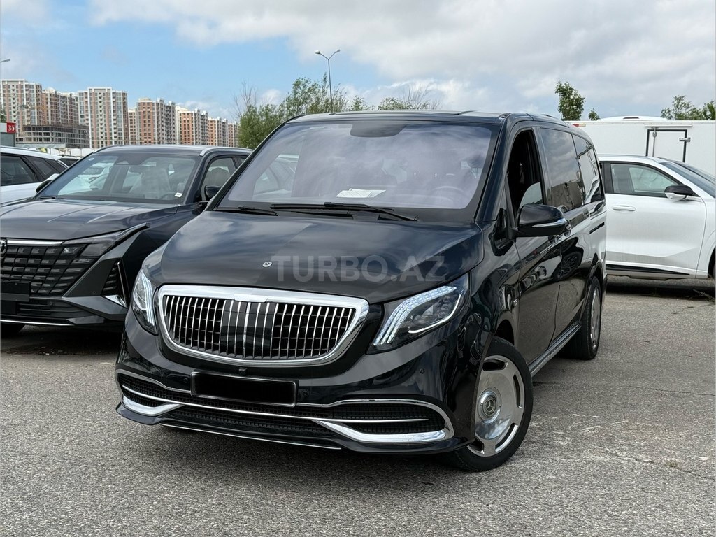 Mercedes Vito 121