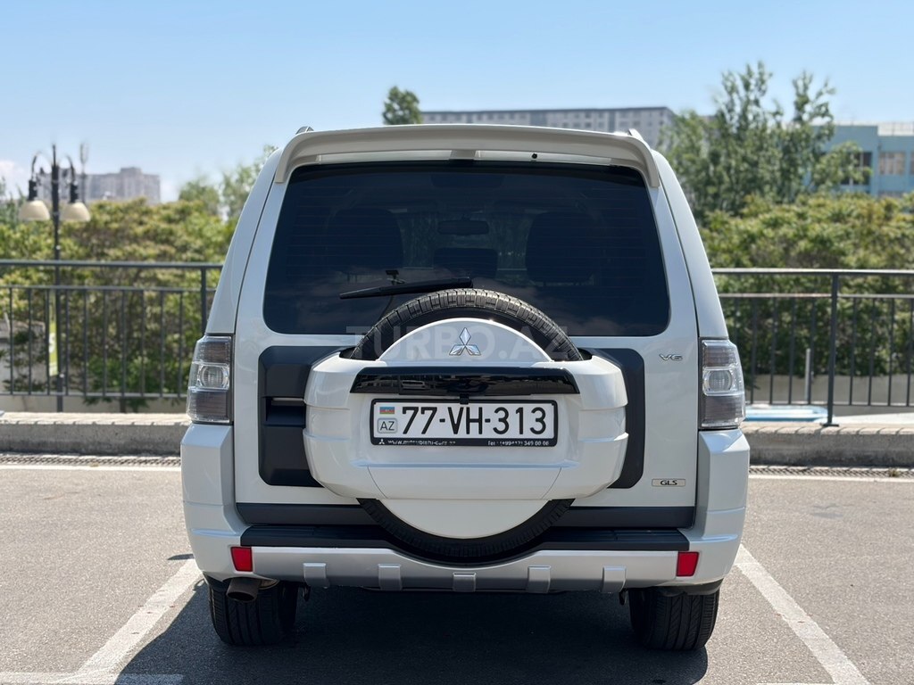 Mitsubishi Pajero