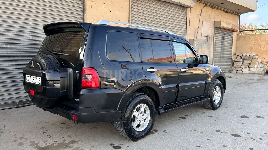 Mitsubishi Pajero