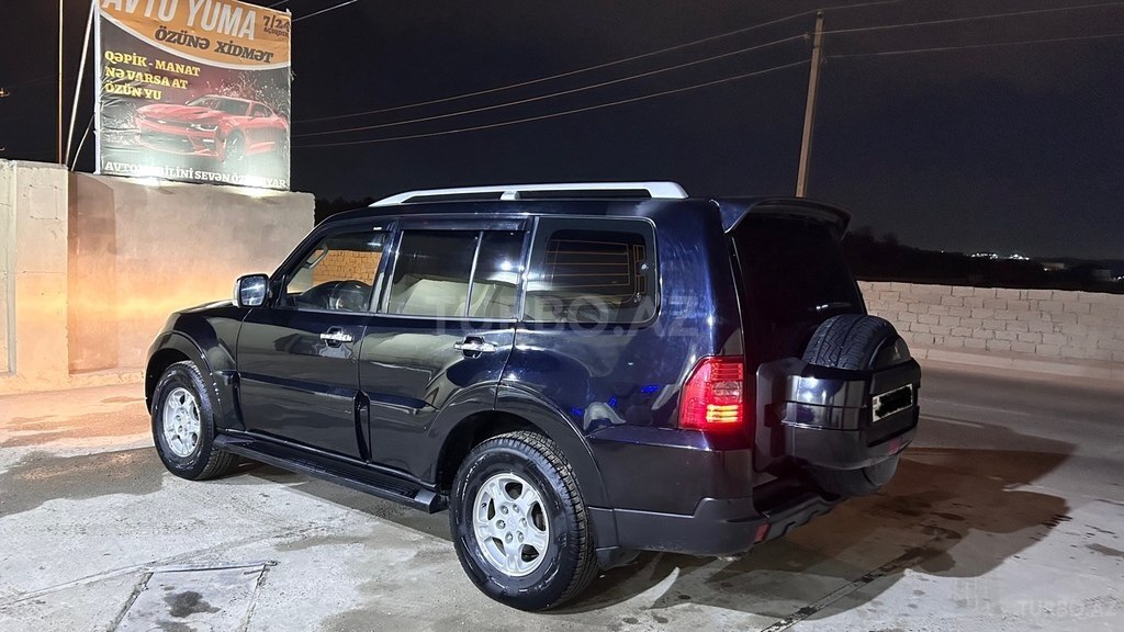 Mitsubishi Pajero