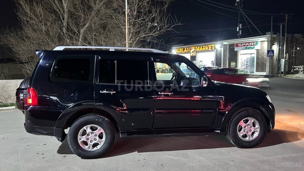 Mitsubishi Pajero