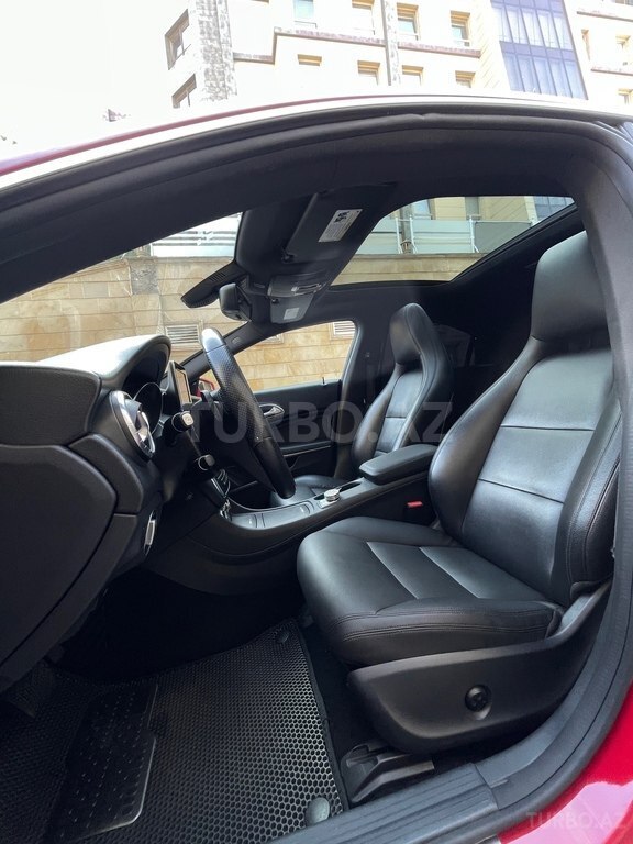 Mercedes CLA 250 4MATIC